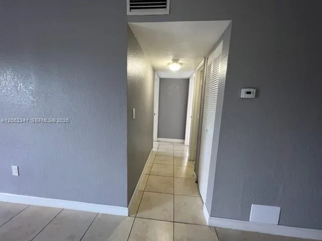 4400 W 16th Ave #432 Hialeah, FL 33012