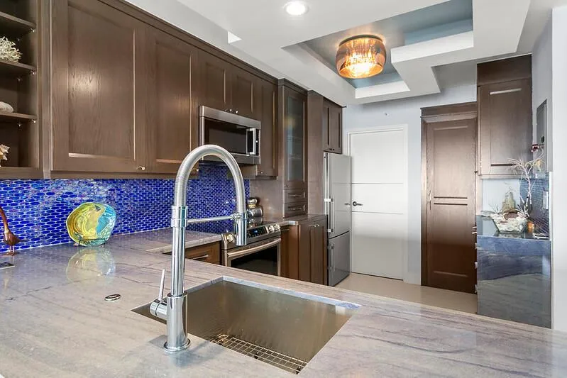 1500 S OCEAN BOULEVARD #1404 Lauderdale By The Sea, FL 33062