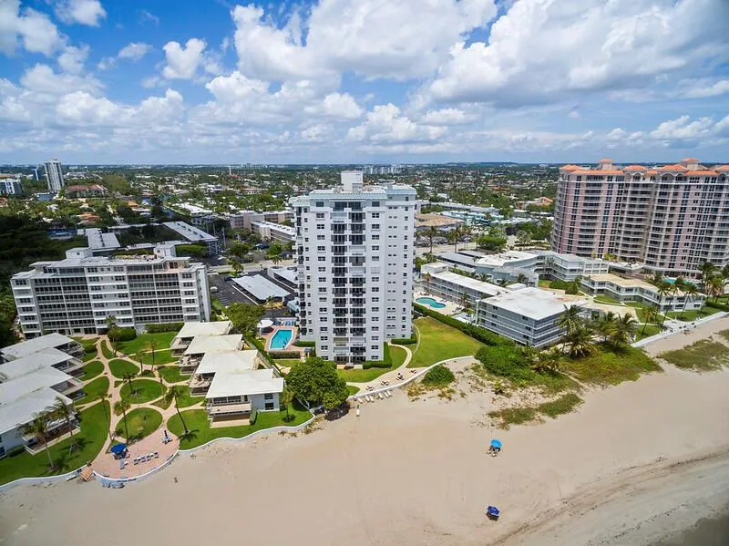 1500 S OCEAN BOULEVARD #1404 Lauderdale By The Sea, FL 33062
