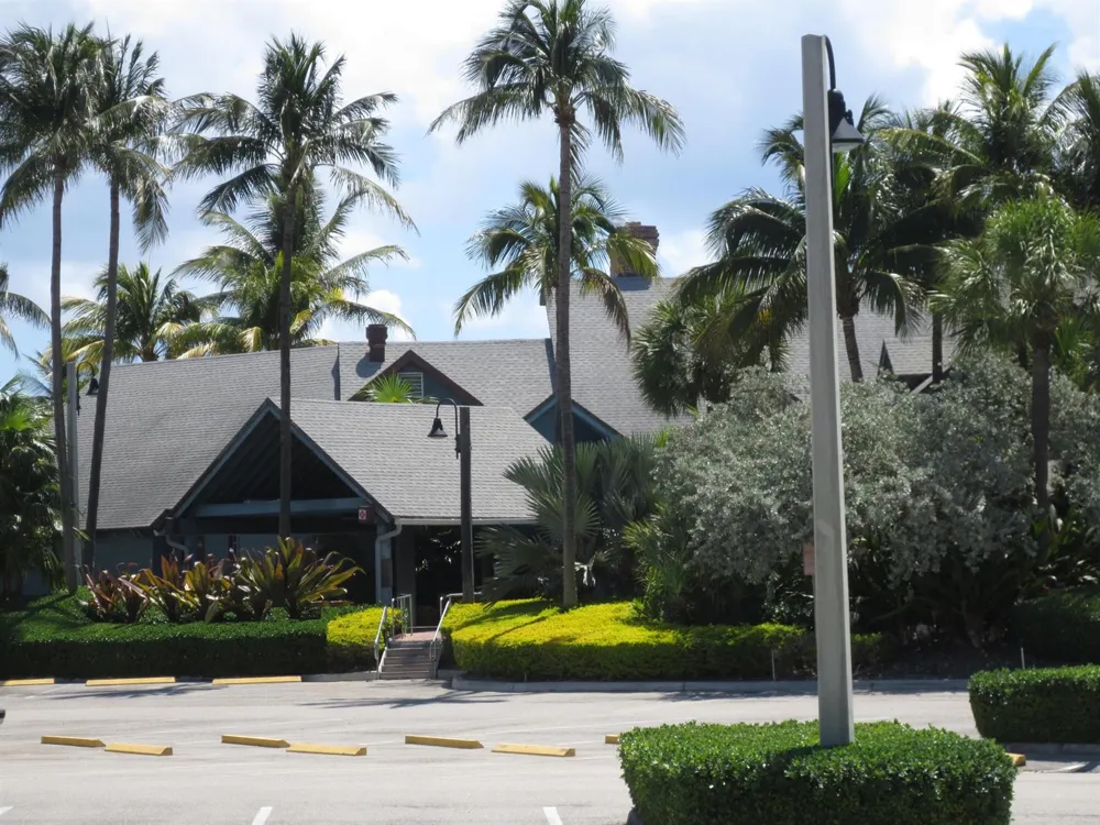 1500 S OCEAN BOULEVARD #1404 Lauderdale By The Sea, FL 33062