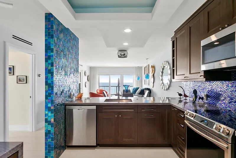 1500 S OCEAN BOULEVARD #1404 Lauderdale By The Sea, FL 33062