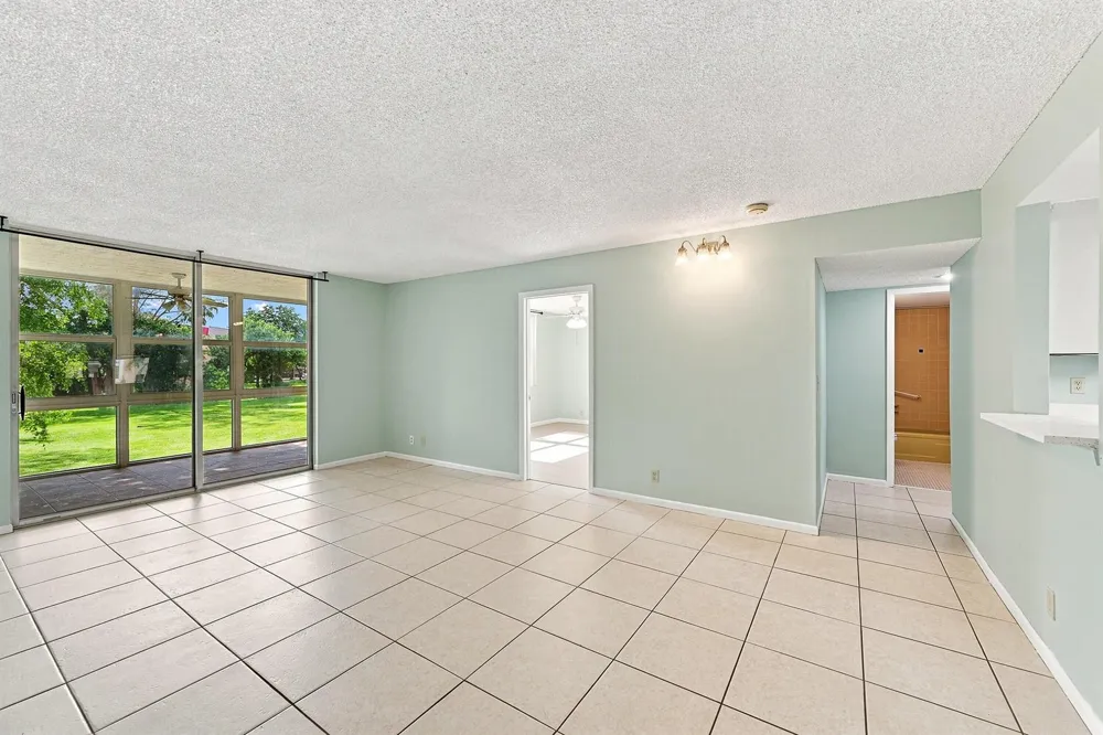 950 NW 80TH AVENUE #204 Margate, FL 33063