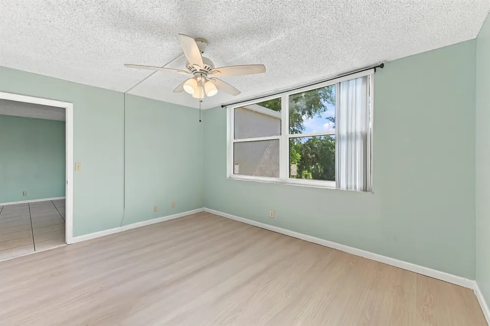 950 NW 80TH AVENUE #204 Margate, FL 33063