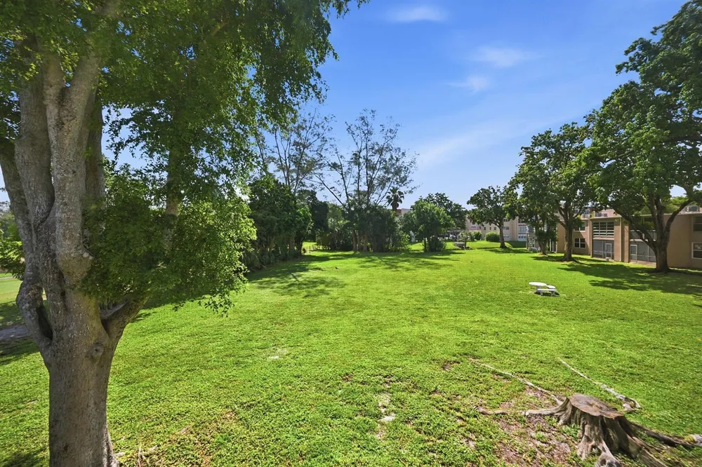 950 NW 80TH AVENUE #204 Margate, FL 33063