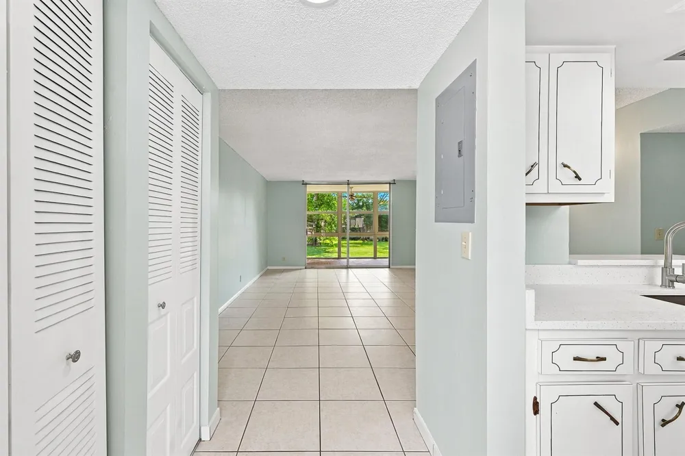 950 NW 80TH AVENUE #204 Margate, FL 33063
