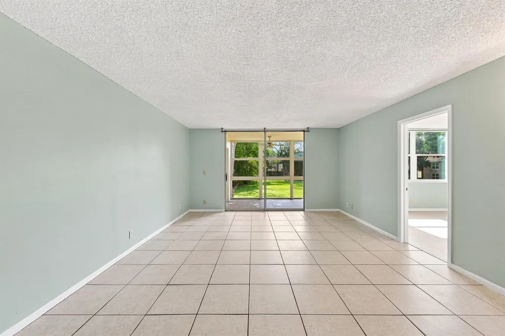 950 NW 80TH AVENUE #204 Margate, FL 33063
