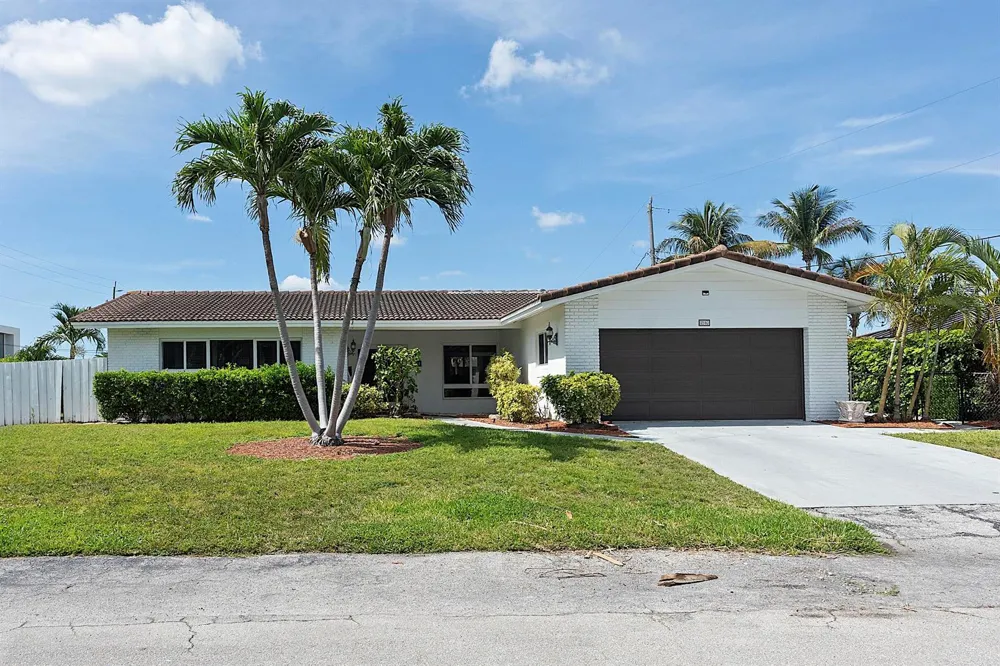 2910 NE 40TH COURT Lighthouse Point, FL 33064
