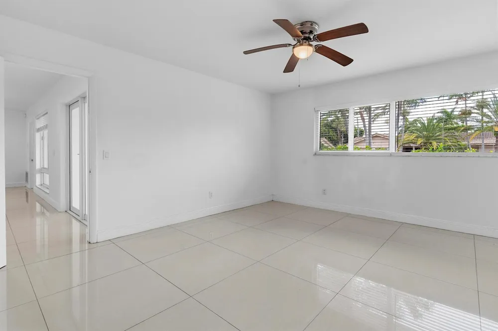 2910 NE 40TH COURT Lighthouse Point, FL 33064