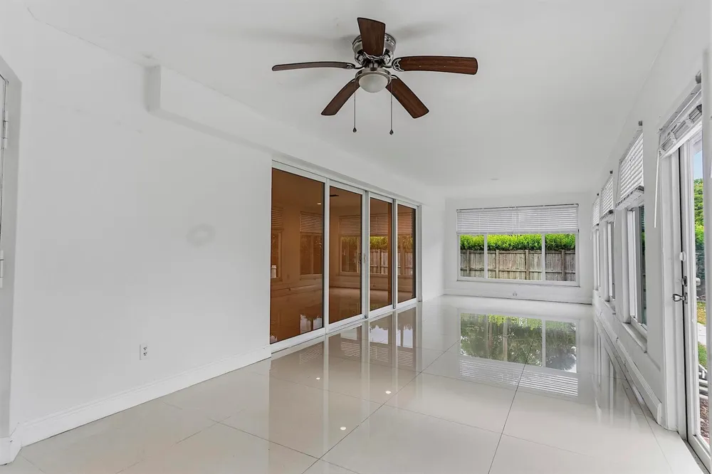 2910 NE 40TH COURT Lighthouse Point, FL 33064
