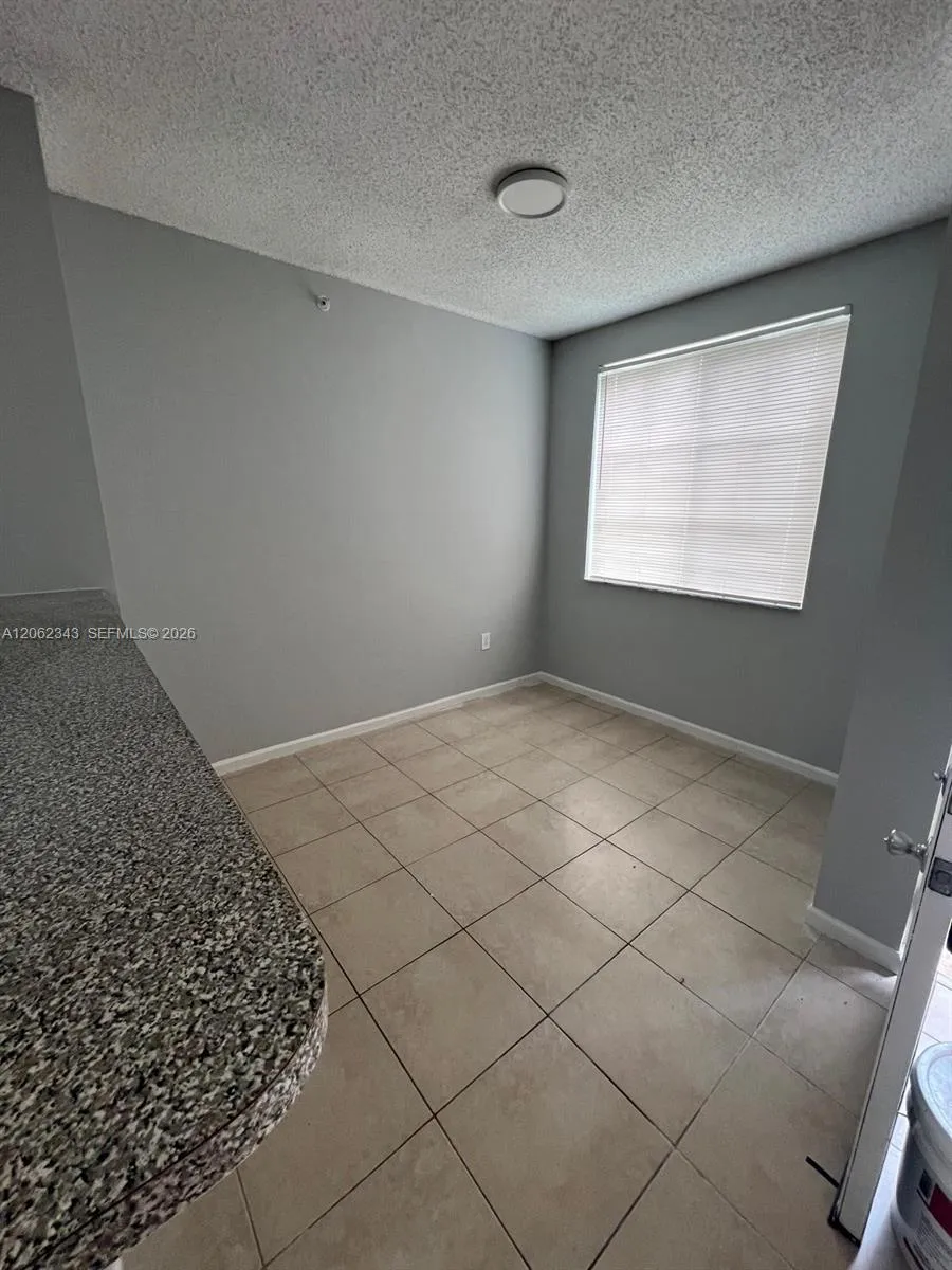 8020 Nob Hill Rd #102 Tamarac, FL 33321