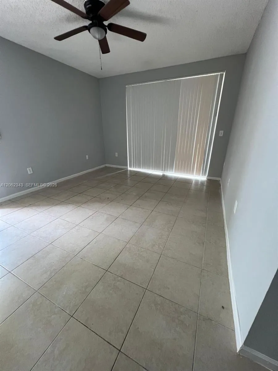 8020 Nob Hill Rd #102 Tamarac, FL 33321
