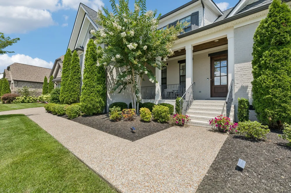 4119 Old Light Cir Arrington, TN 37014