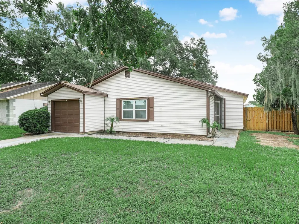 1665 SAILPOINT DRIVE Bartow, FL 33830