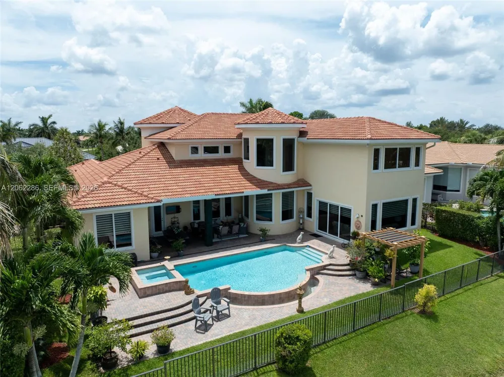 11867 NW 69th Pl Parkland, FL 33076