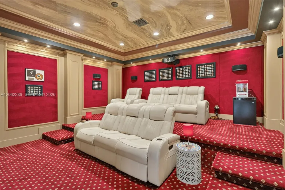 11867 NW 69th Pl Parkland, FL 33076