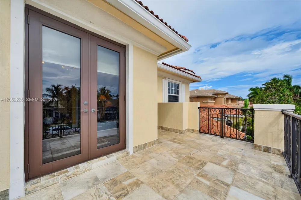 11867 NW 69th Pl Parkland, FL 33076