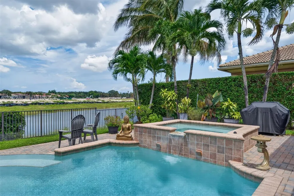 11867 NW 69th Pl Parkland, FL 33076