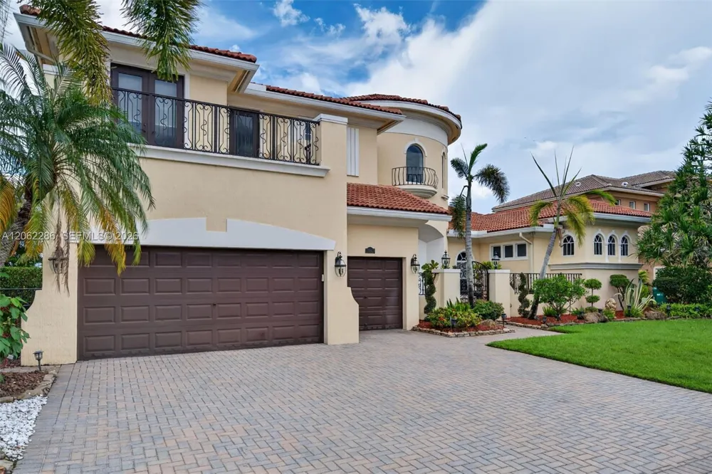 11867 NW 69th Pl Parkland, FL 33076