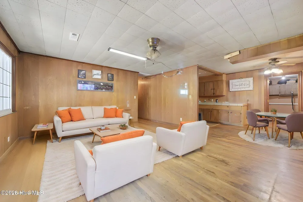 613 Robbinsville Road Andrews, NC 28901