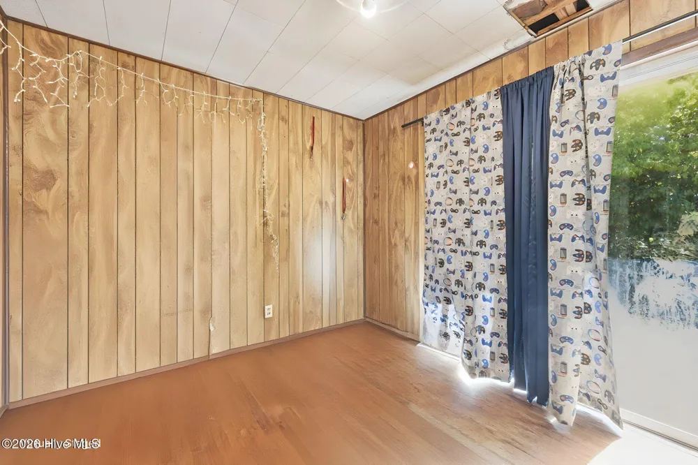 613 Robbinsville Road Andrews, NC 28901
