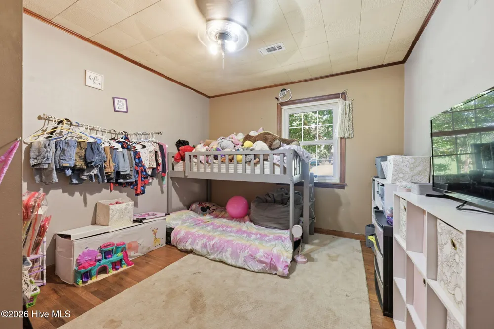613 Robbinsville Road Andrews, NC 28901