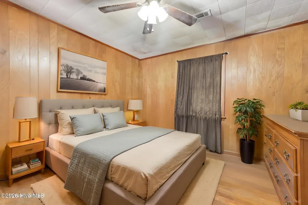 613 Robbinsville Road Andrews, NC 28901