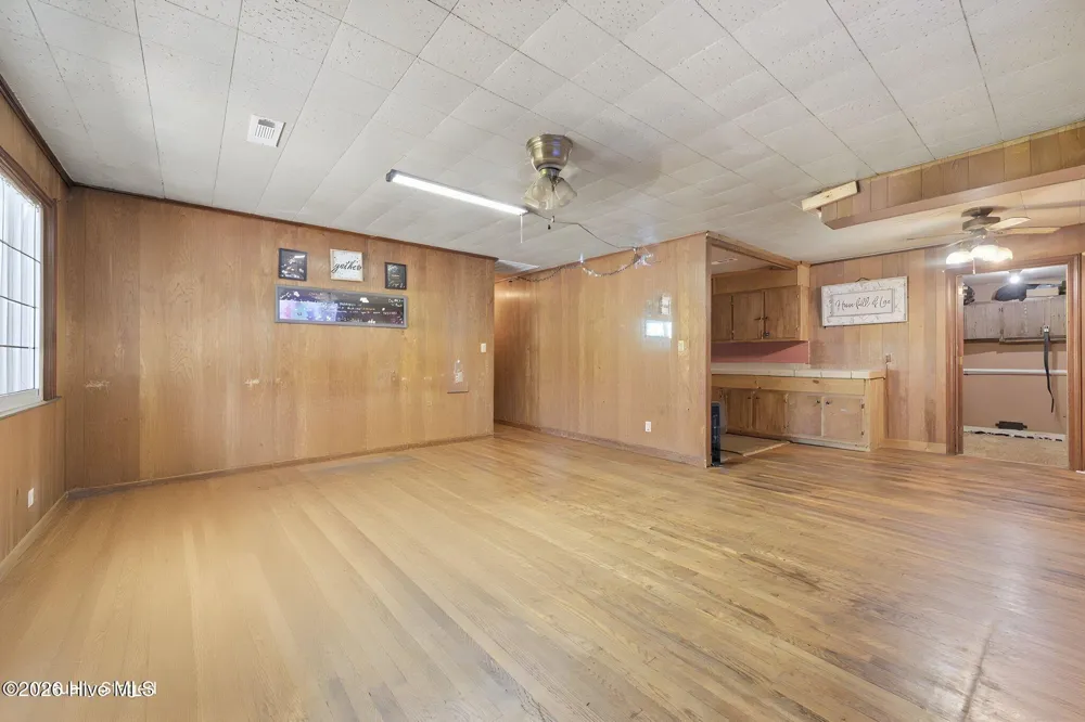 613 Robbinsville Road Andrews, NC 28901