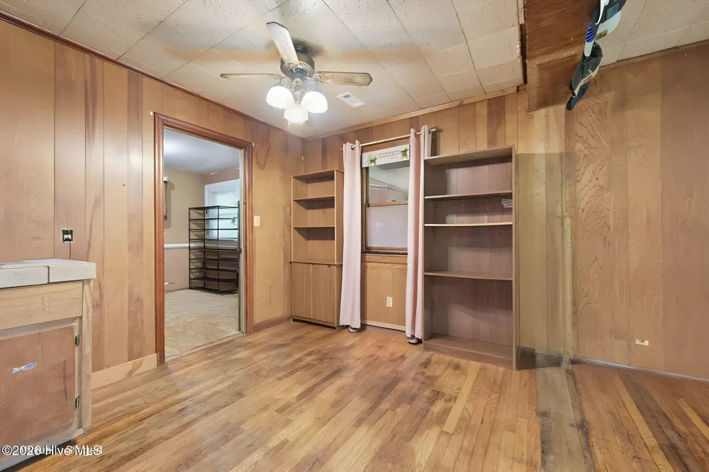 613 Robbinsville Road Andrews, NC 28901