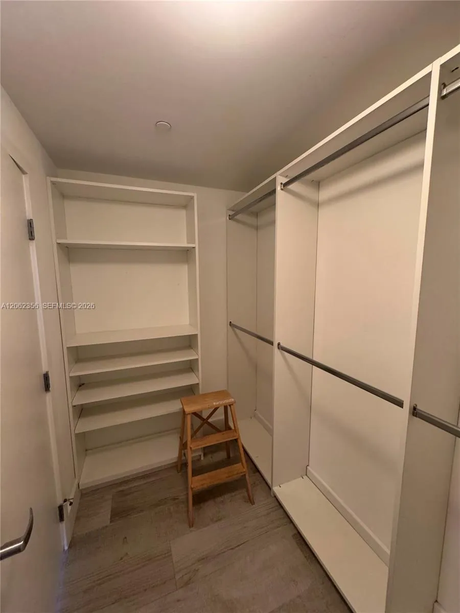 16385 Biscayne Blvd #305 North Miami Beach, FL 33160