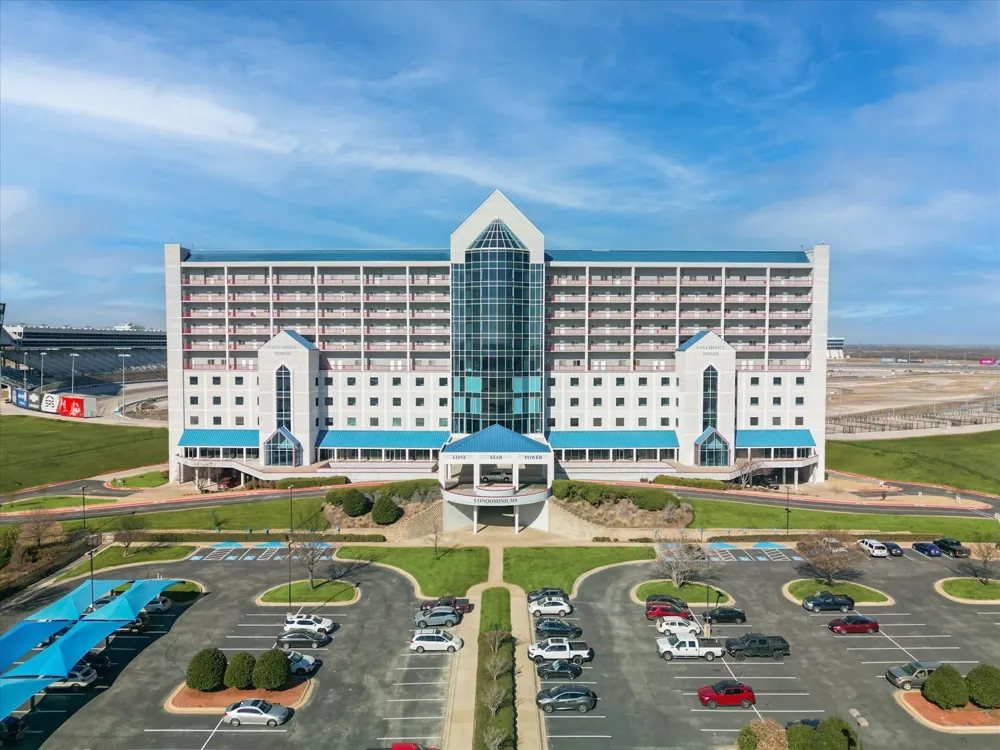 3575 Lone Star Circle #907 Fort Worth, TX 76177