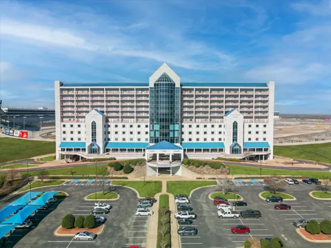 3575 Lone Star Circle #907