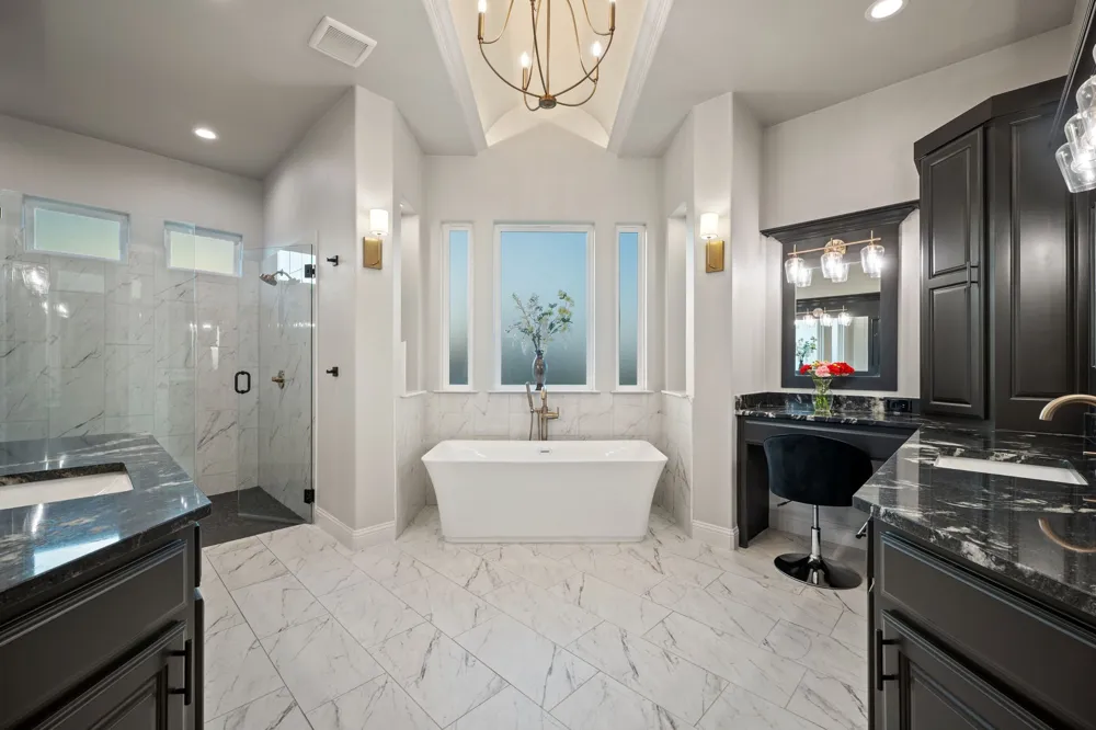 412 Royal Santana Run Weatherford, TX 76087