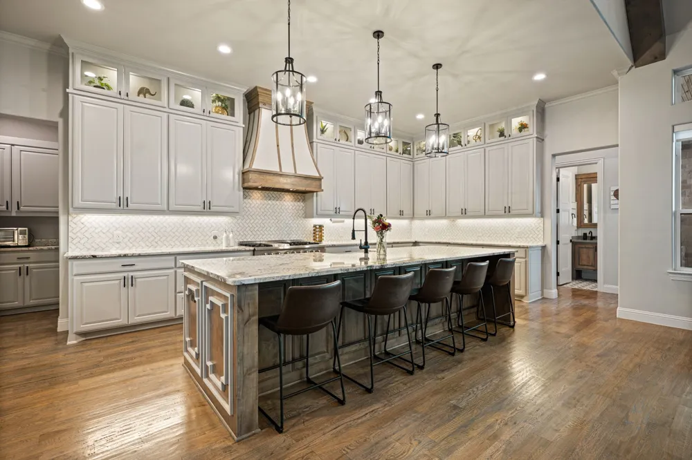 412 Royal Santana Run Weatherford, TX 76087