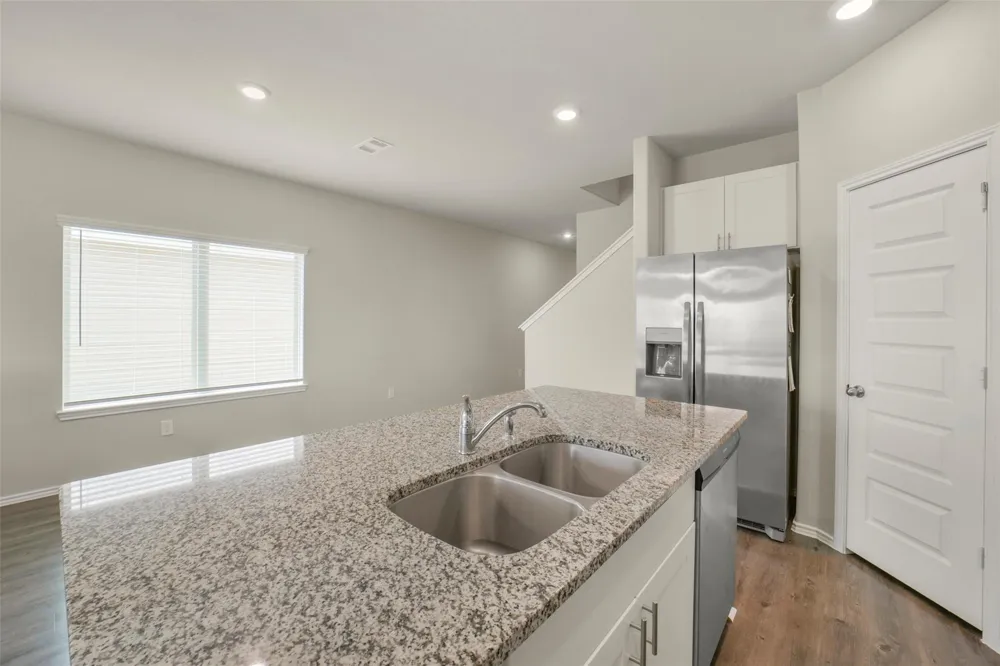 21610 Desert Lily Road Waller, TX 77484