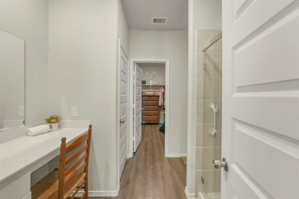 21610 Desert Lily Road Waller, TX 77484