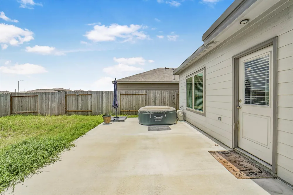 21610 Desert Lily Road Waller, TX 77484