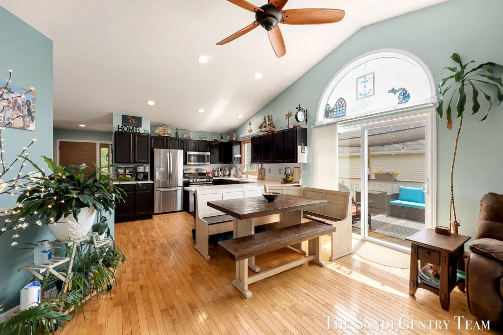 3125 Riley Ridge Road Holland, MI 49424