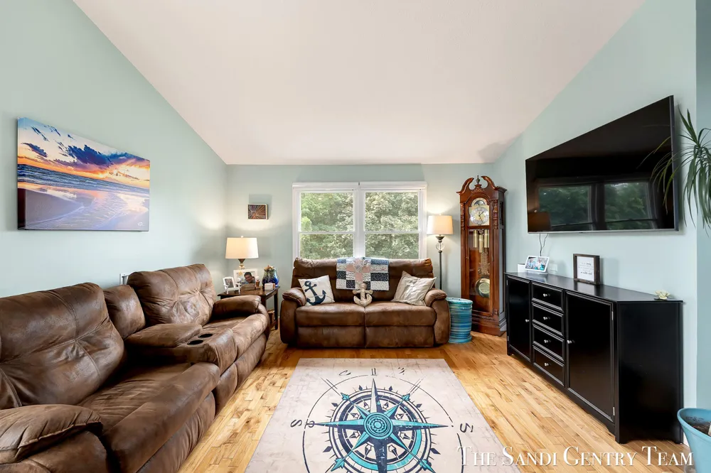 3125 Riley Ridge Road Holland, MI 49424