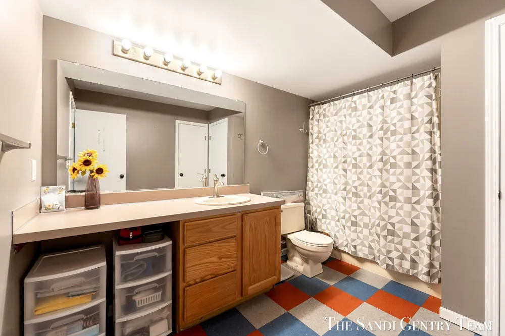 3125 Riley Ridge Road Holland, MI 49424