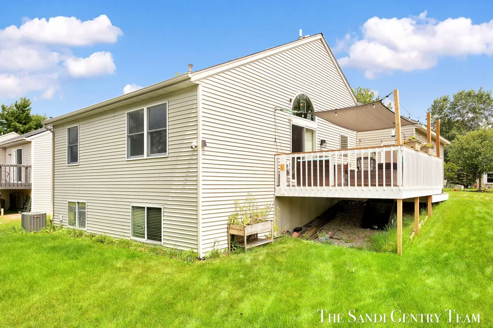 3125 Riley Ridge Road Holland, MI 49424