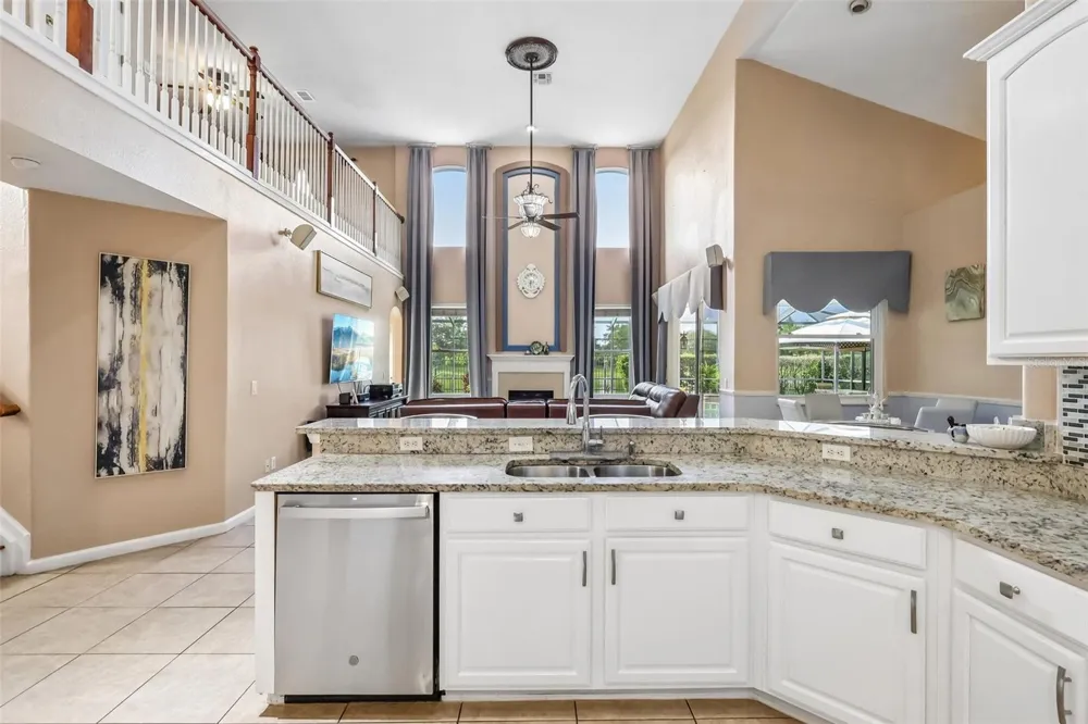 84 BRAELOCK DRIVE Ocoee, FL 34761