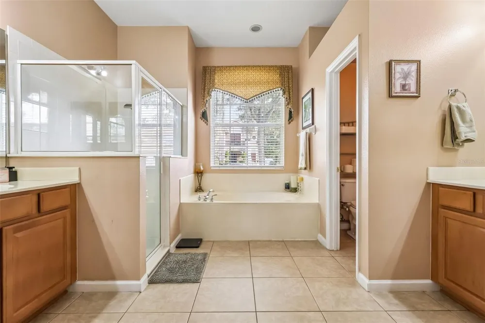 84 BRAELOCK DRIVE Ocoee, FL 34761