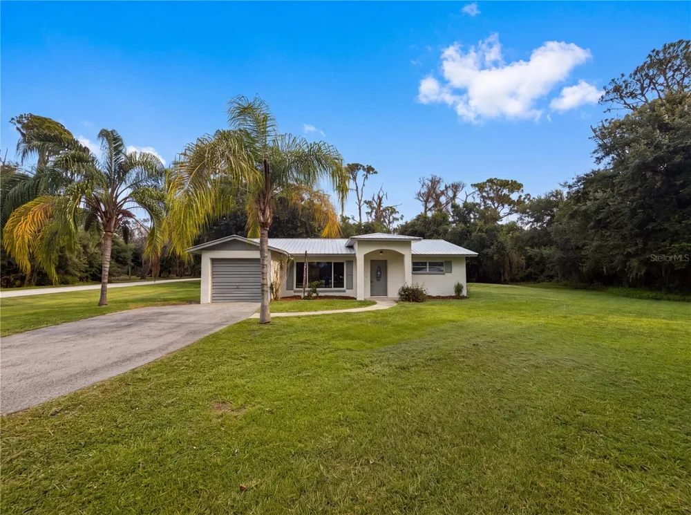 6309 SHERMAN TERRACE Sebring, FL 33876