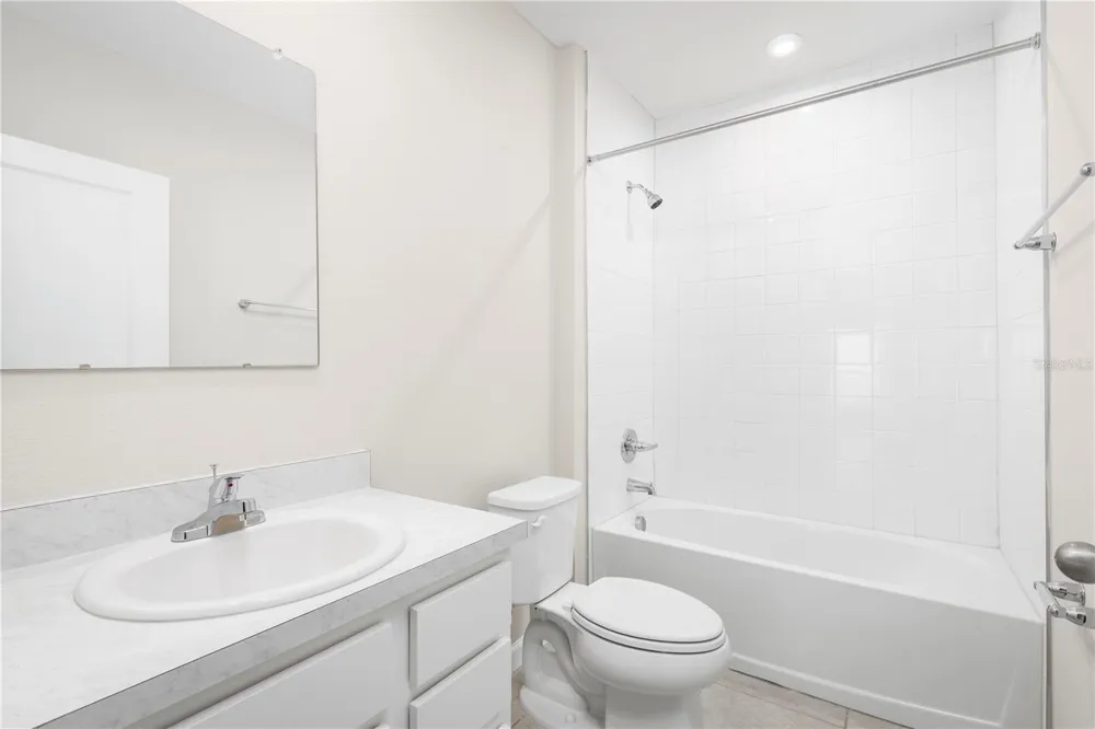 6932 SUNDIAL DRIVE Lakeland, FL 33813