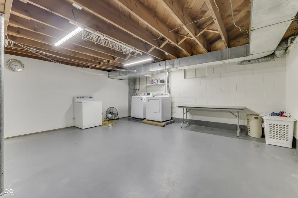 3608 London Road Fairland, IN 46126
