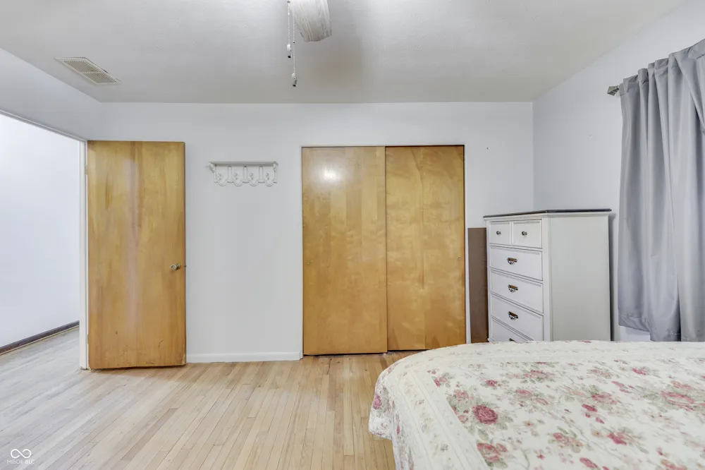 3608 London Road Fairland, IN 46126