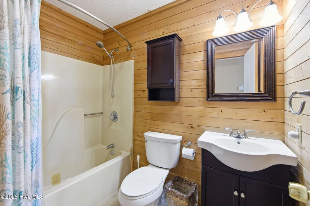 7024 S Virginia Dare Trail Nags Head, NC 27959