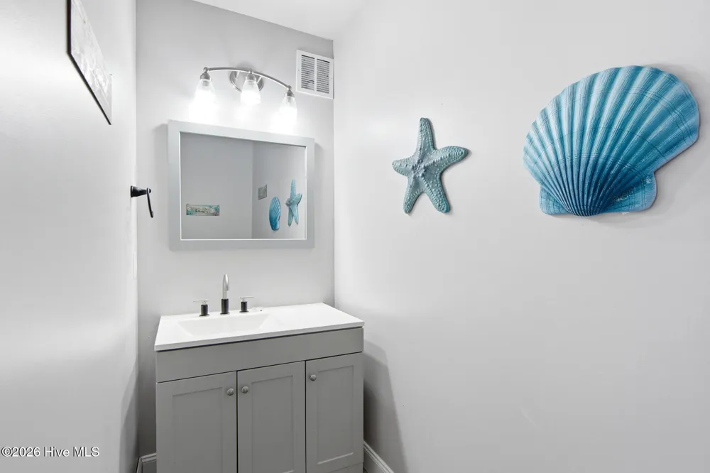 7024 S Virginia Dare Trail Nags Head, NC 27959