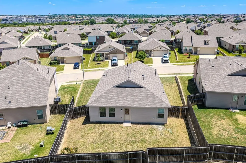 8412 Fawn Creek Drive Fort Worth, TX 76123