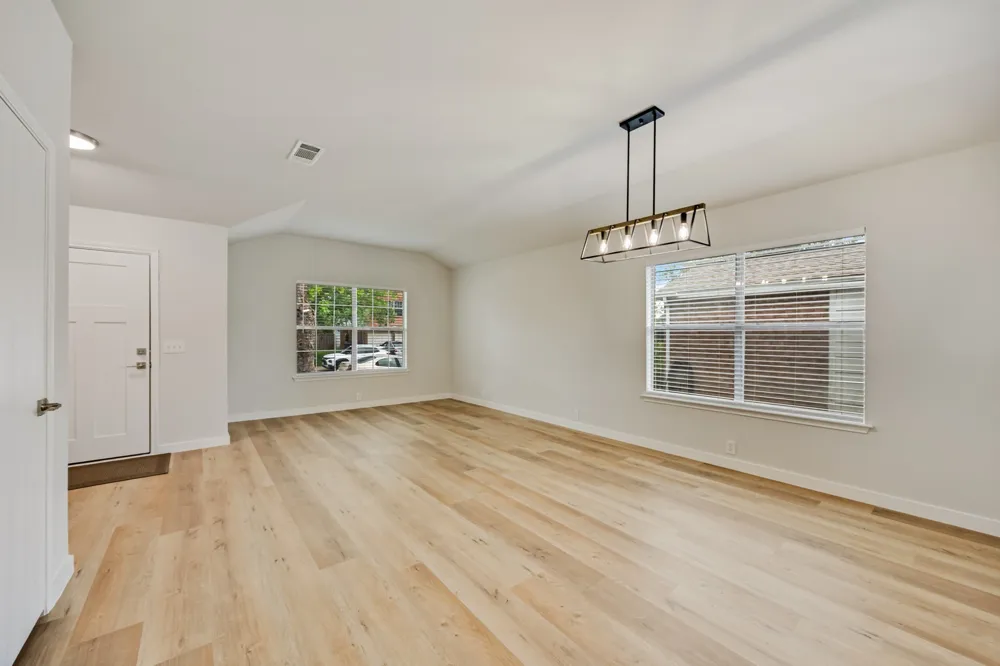 7127 Larkin Drive Dallas, TX 75227